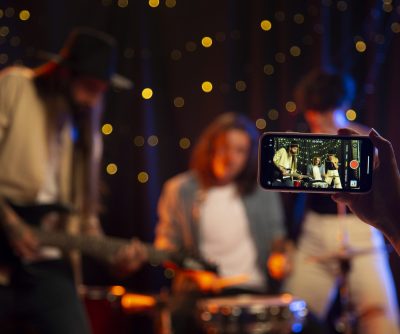 close-up-hand-recording-concert
